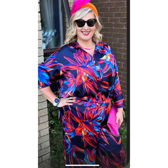 H&M NWOT Colorful Floral Faux Wrap Wide Leg Palazzo Satin Pants XL & Large Shirt - Picture 15 of 16